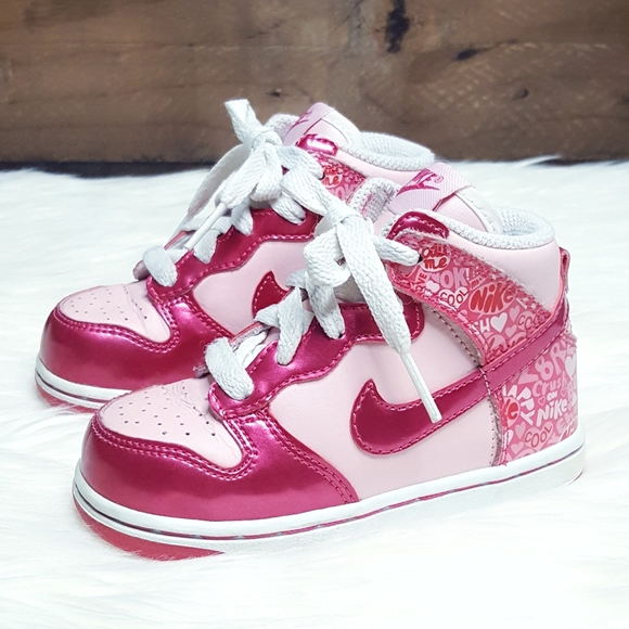nike dunk high valentine's day
